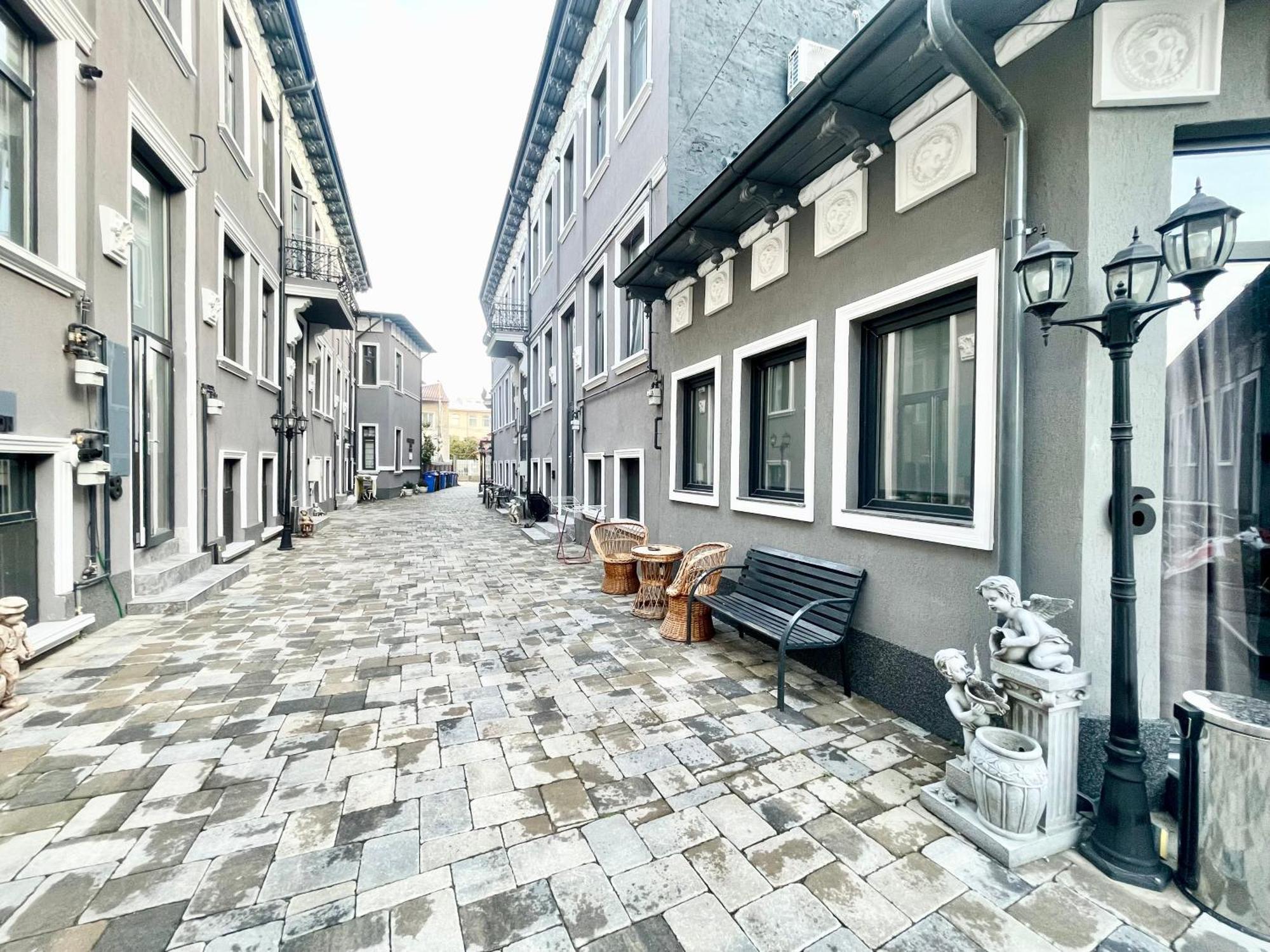 9 Apartment